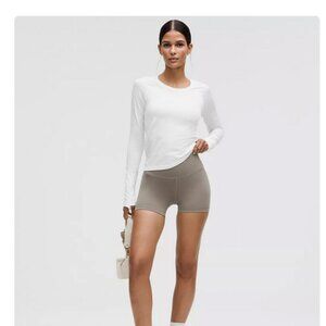 LULULEMON NWT Swiftly Tech Long-Sleeve  2.0  Waist Length WHITE 10